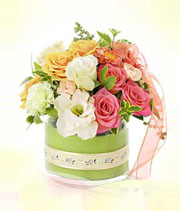Happy Birthday Flowers: Subtle Beauty