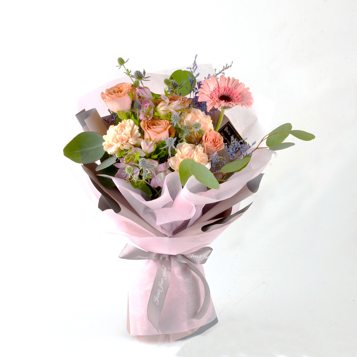 Birthday Bouquet: Cappuccino Moment