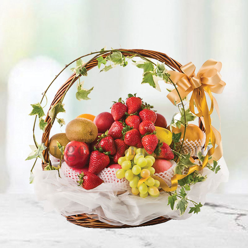 Enticing Basket